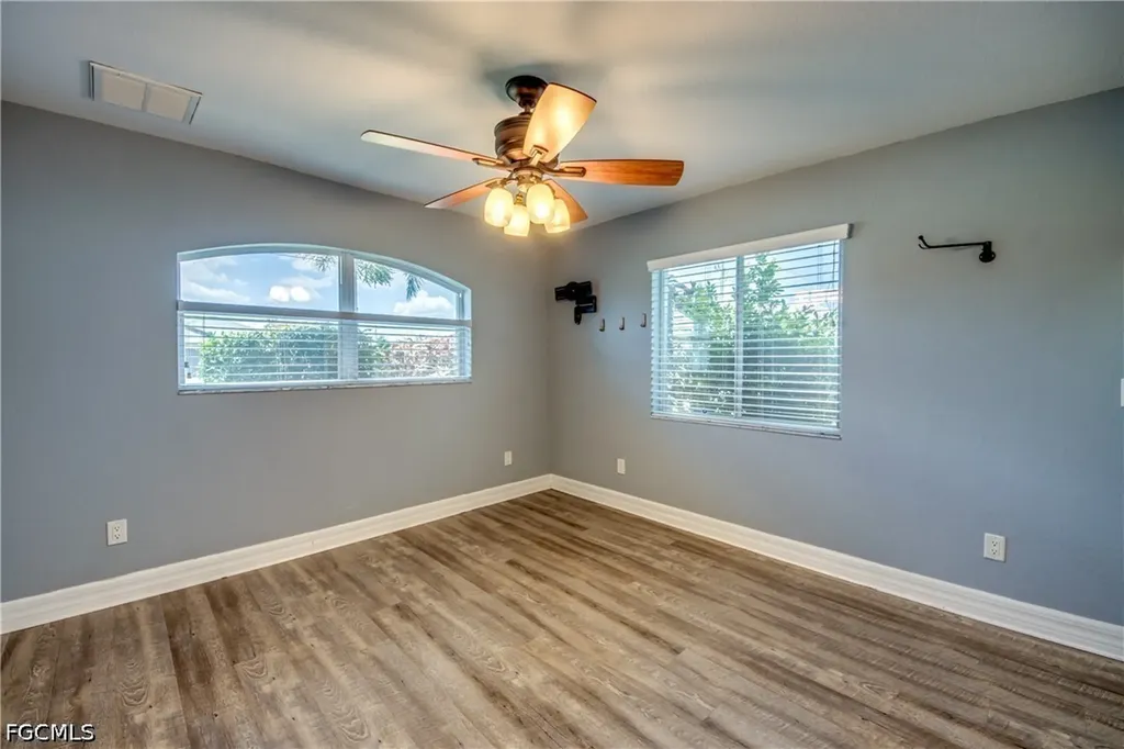 2511 NW 29th Terrace Cape Coral FL 33993