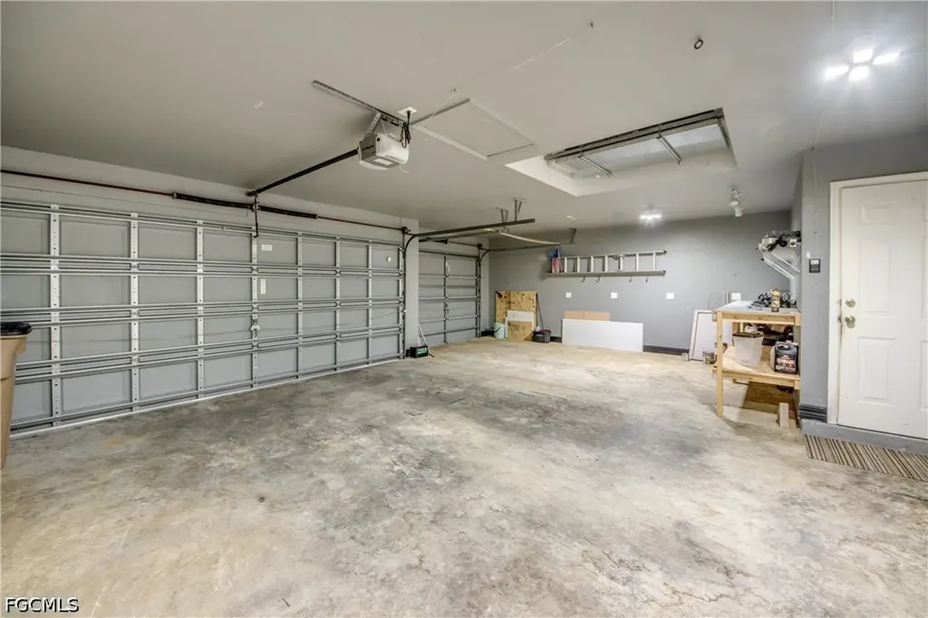 2511 NW 29th Terrace Cape Coral FL 33993