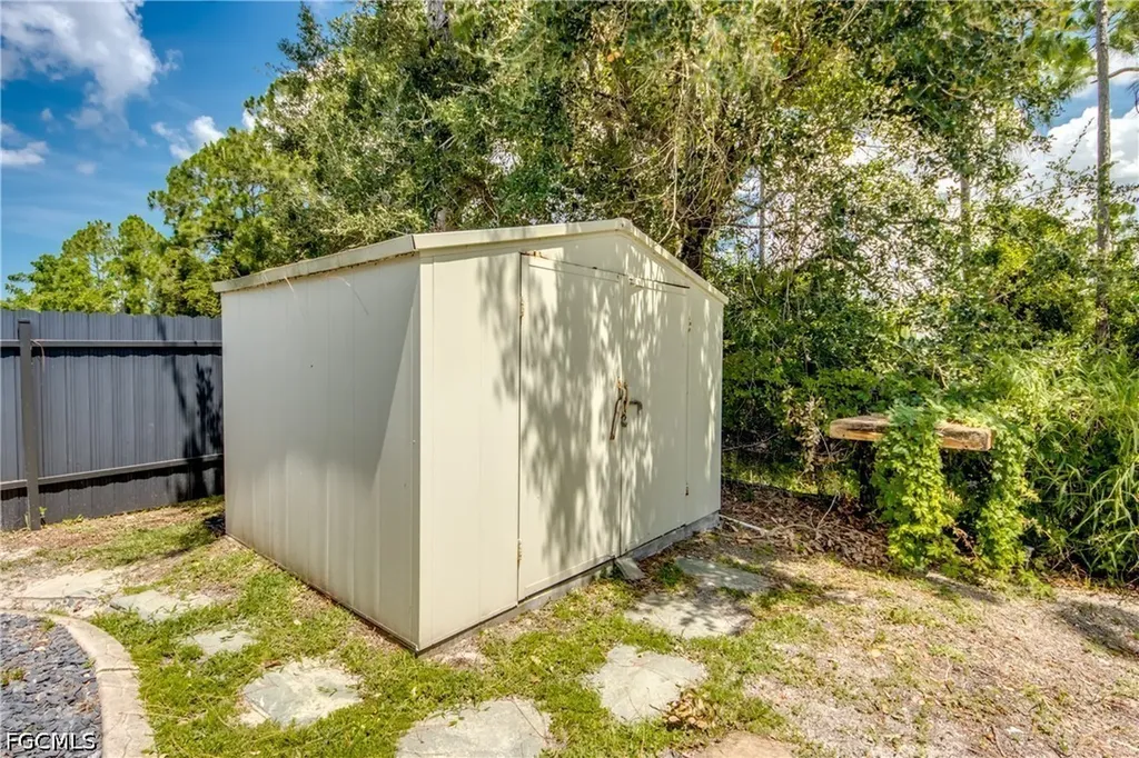 2511 NW 29th Terrace Cape Coral FL 33993