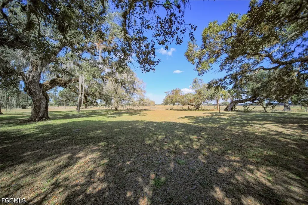 1250 Riverbend Drive Labelle FL 33935