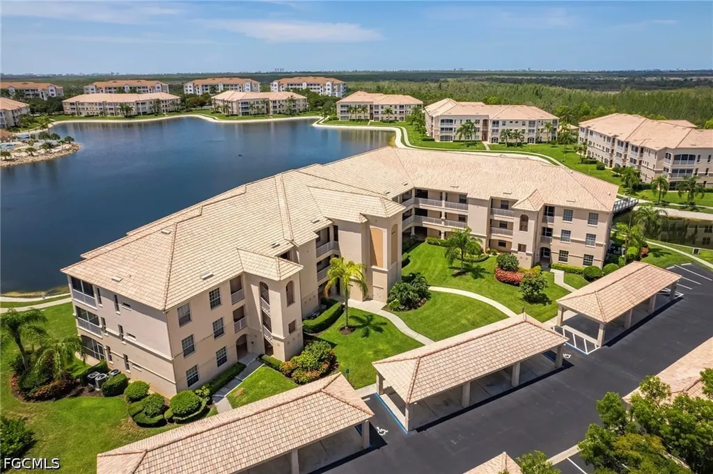 9180 Southmont Cove Fort Myers FL 33908