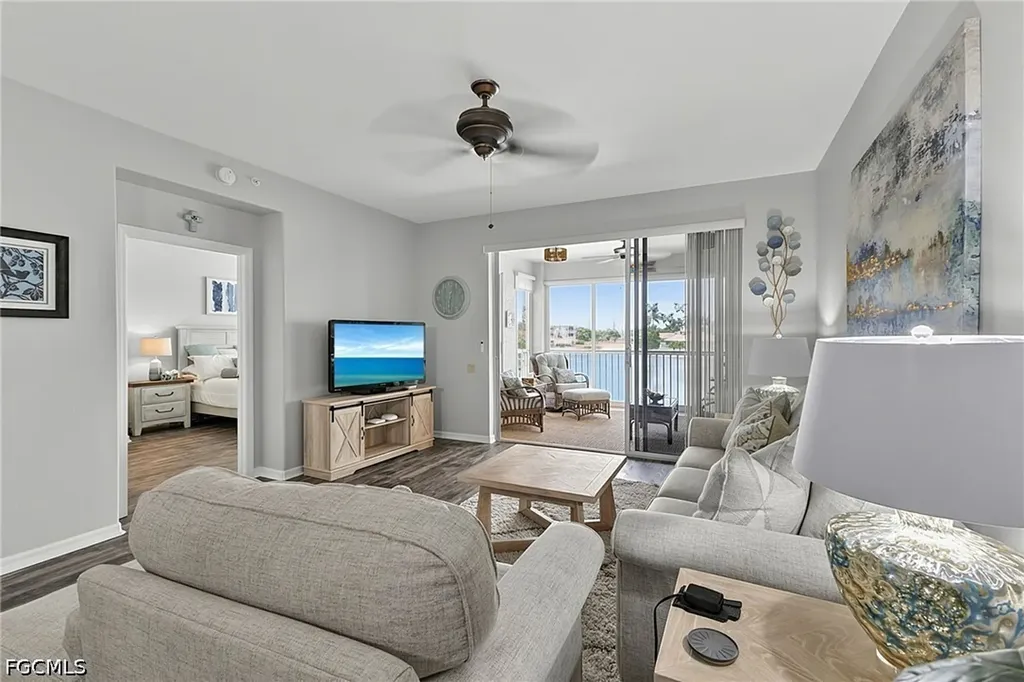 9180 Southmont Cove Fort Myers FL 33908