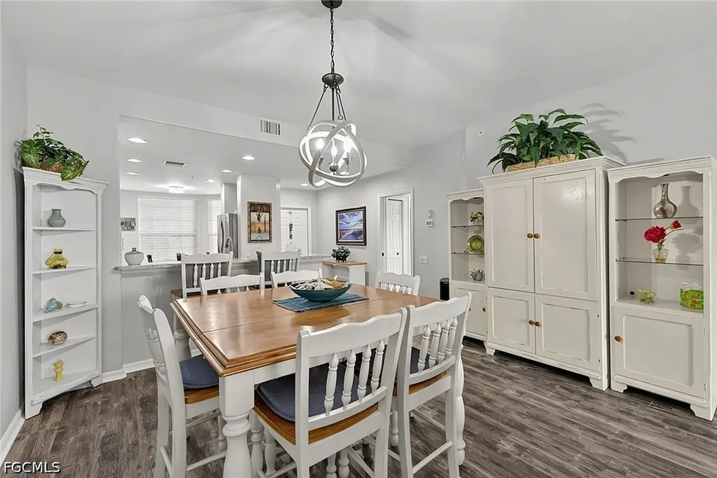 9180 Southmont Cove Fort Myers FL 33908