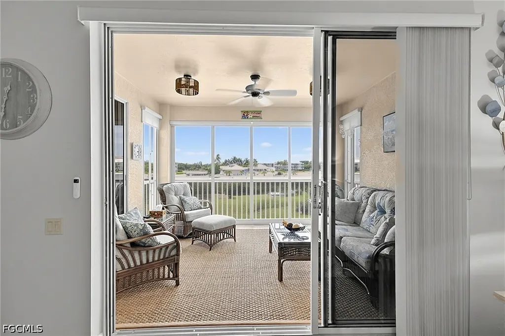 9180 Southmont Cove Fort Myers FL 33908