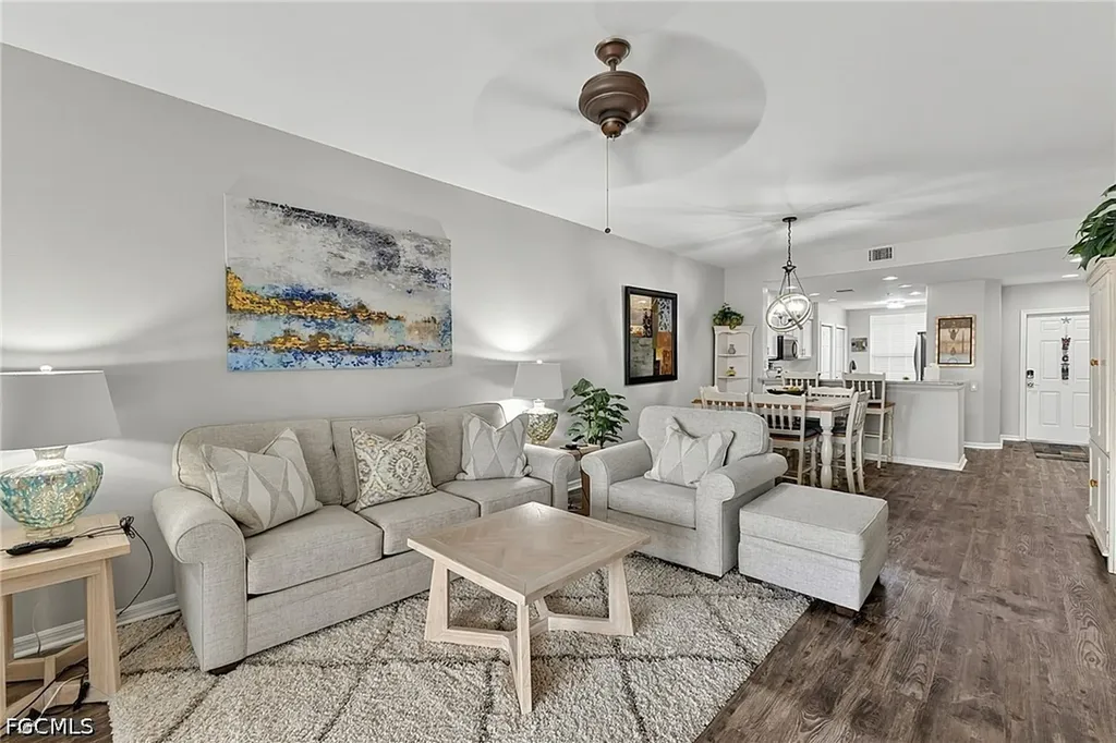9180 Southmont Cove Fort Myers FL 33908