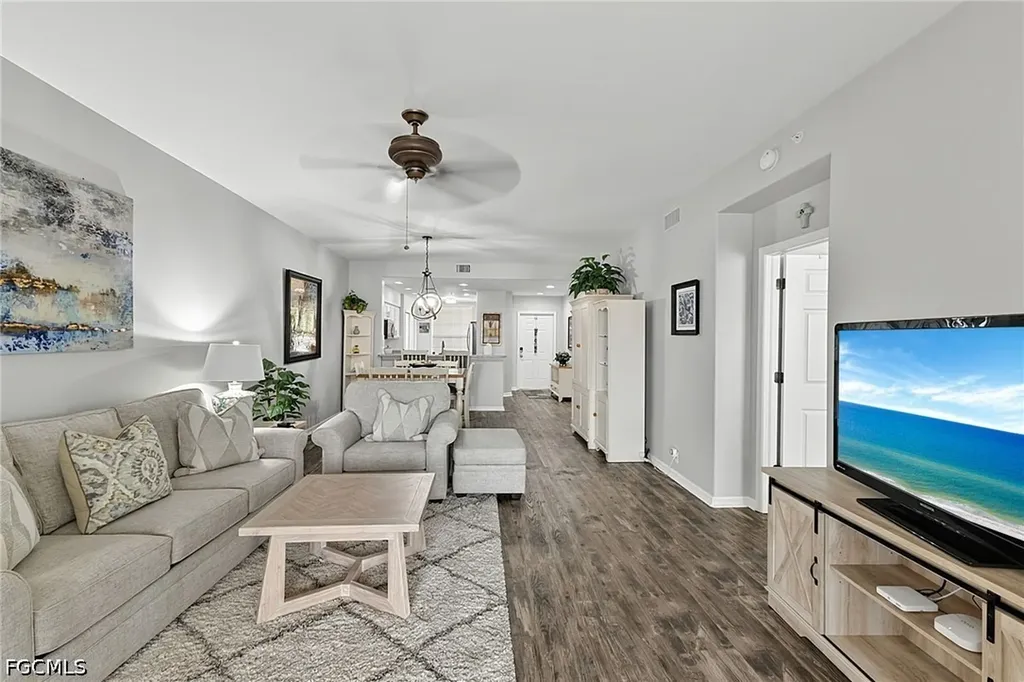 9180 Southmont Cove Fort Myers FL 33908