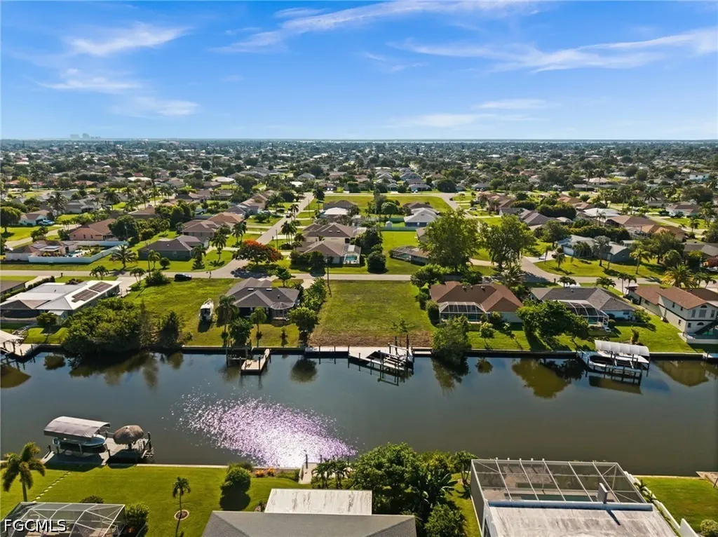 3022 SE 6th Avenue Cape Coral FL 33904