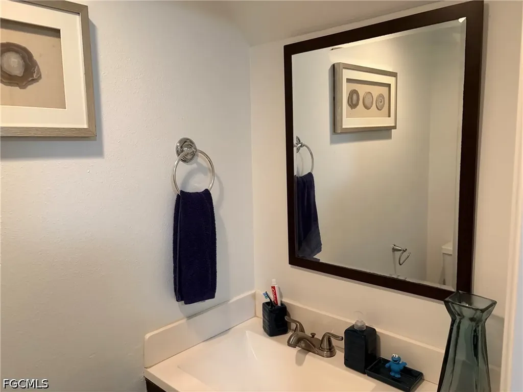 13160 Kings Point Drive Fort Myers FL 33919