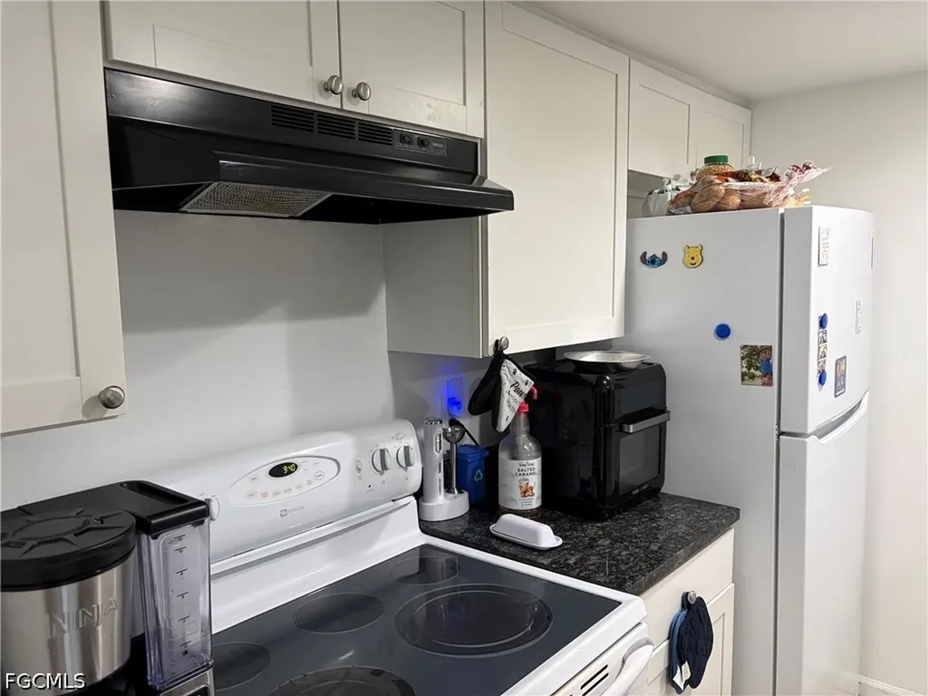 13160 Kings Point Drive Fort Myers FL 33919