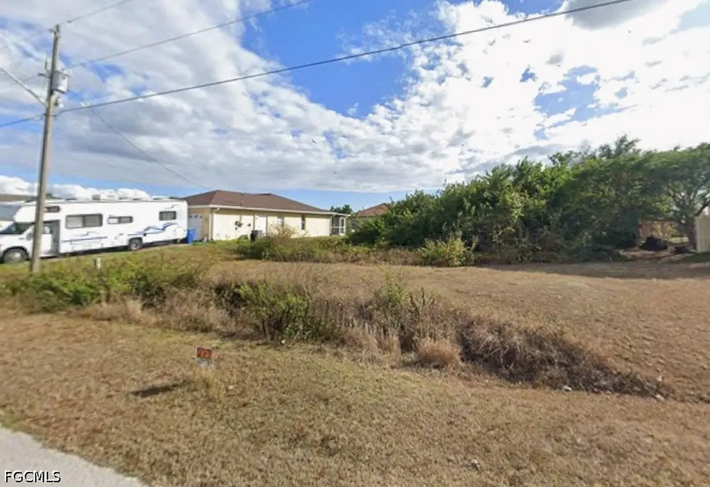 5221 Butte Street Lehigh Acres FL 33971