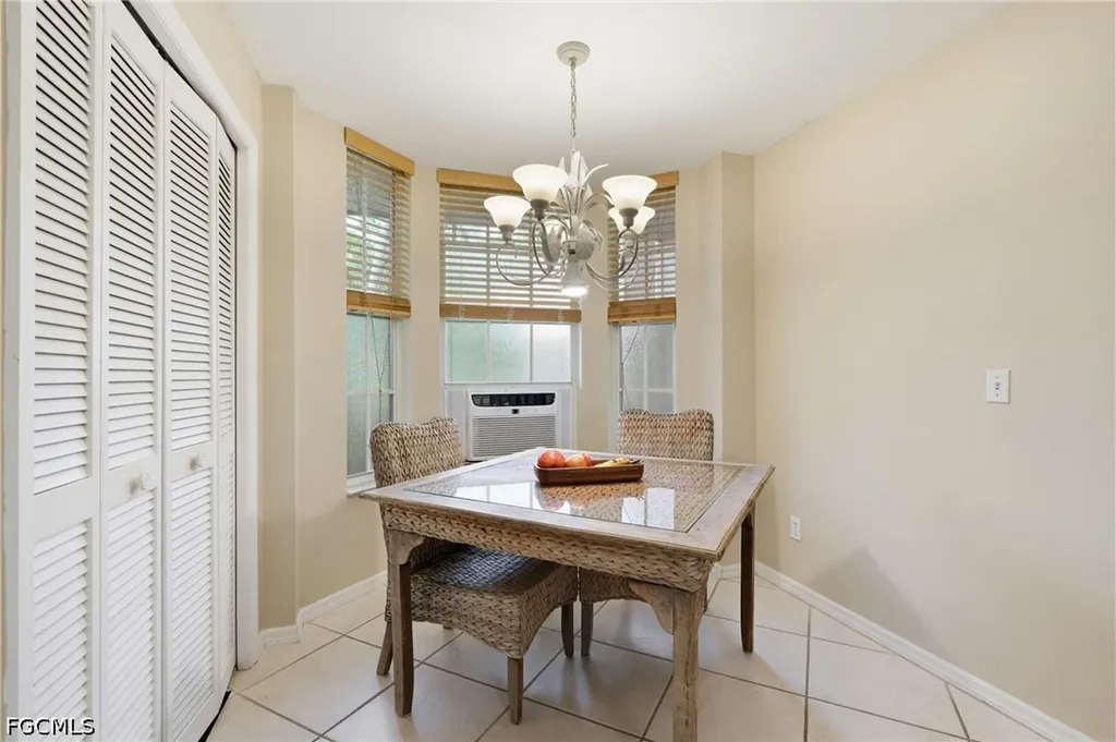 8045 Tiger Cove Naples FL 34113
