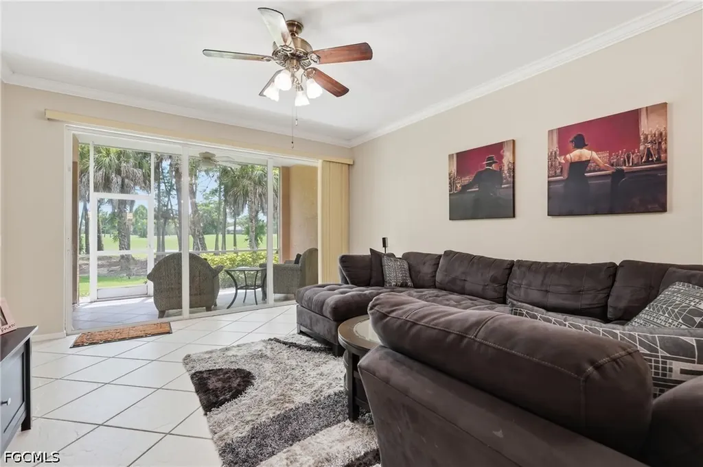 8045 Tiger Cove Naples FL 34113