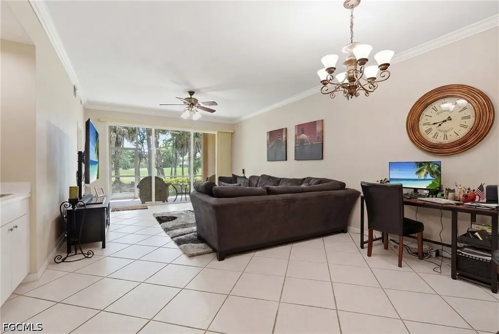 8045 Tiger Cove Naples FL 34113