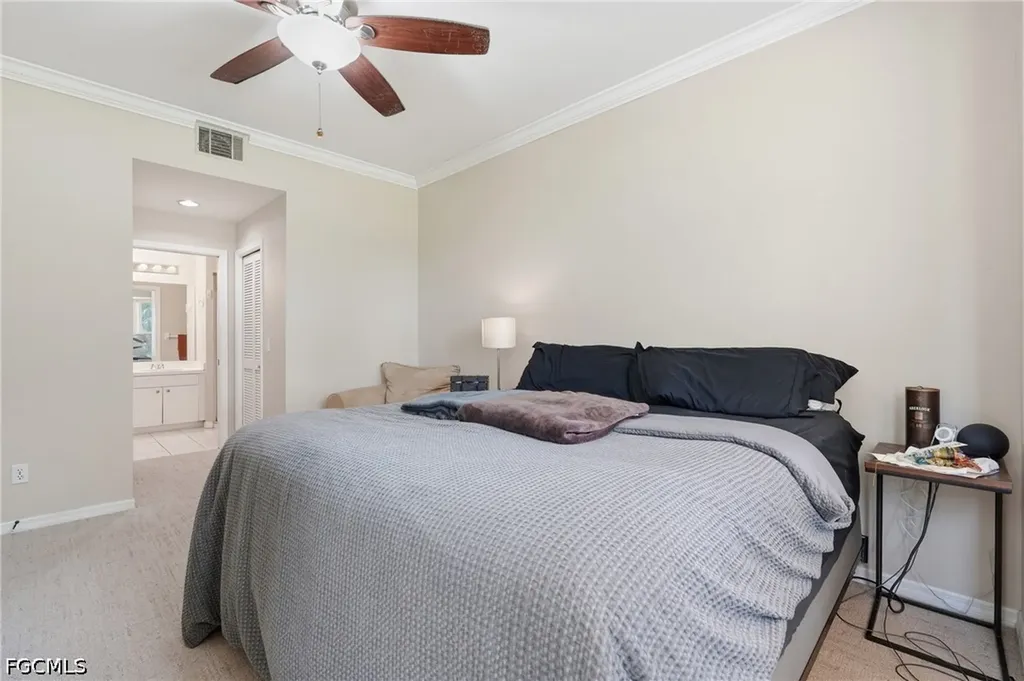 8045 Tiger Cove Naples FL 34113