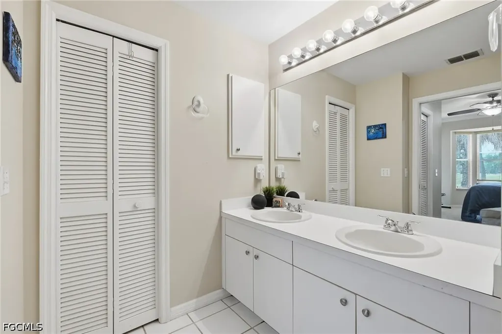 8045 Tiger Cove Naples FL 34113