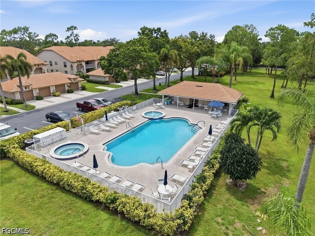 8045 Tiger Cove Naples FL 34113