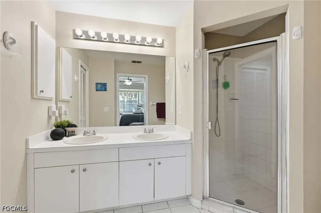 8045 Tiger Cove Naples FL 34113