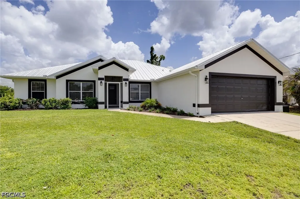 3014 11th Street W Lehigh Acres FL 33971