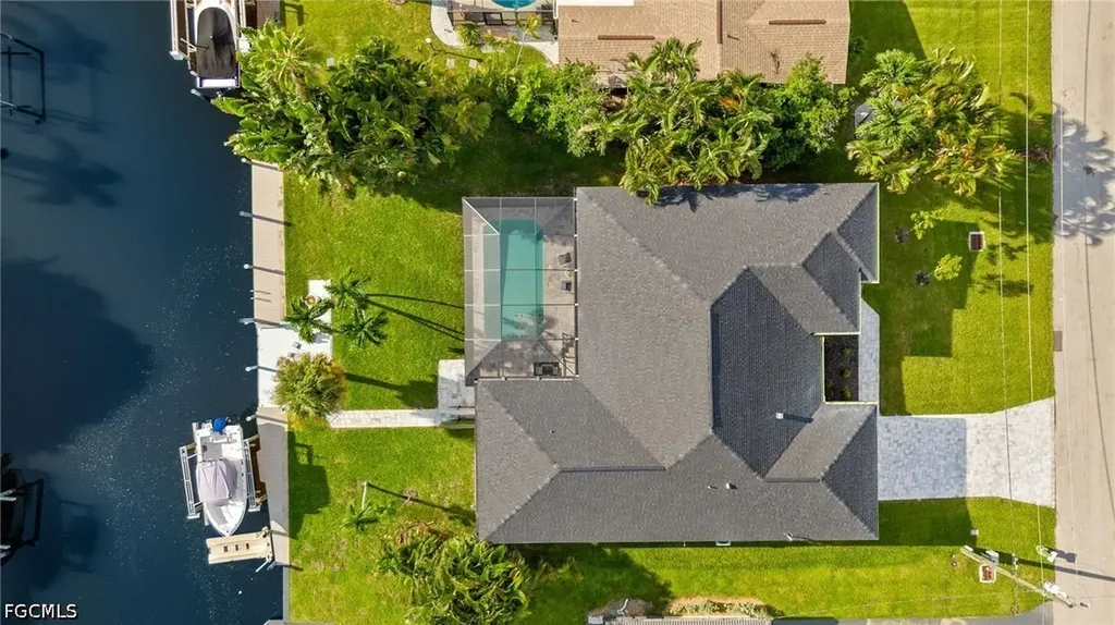 5240 Tower Drive Cape Coral FL 33904