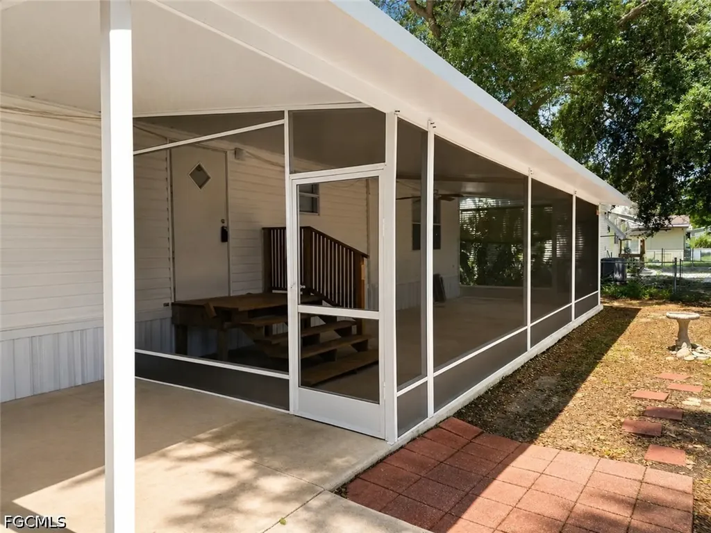 2501 Gail Helen Court North Fort Myers FL 33917