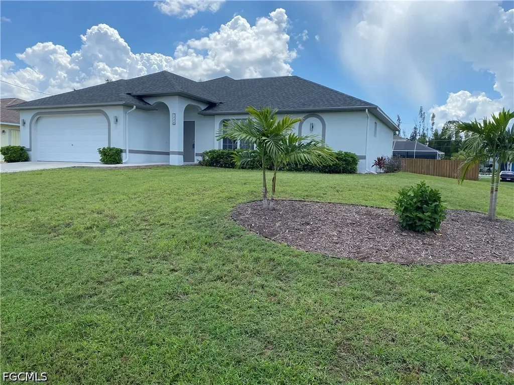 1732 SW 31st Lane Cape Coral FL 33914