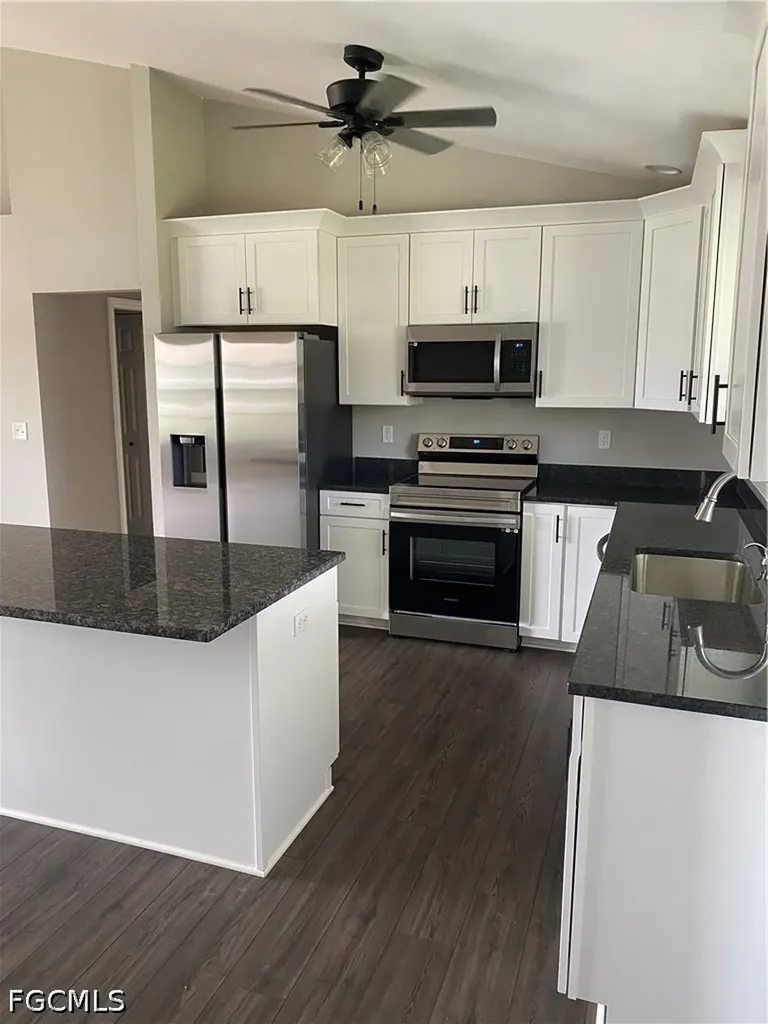 1732 SW 31st Lane Cape Coral FL 33914