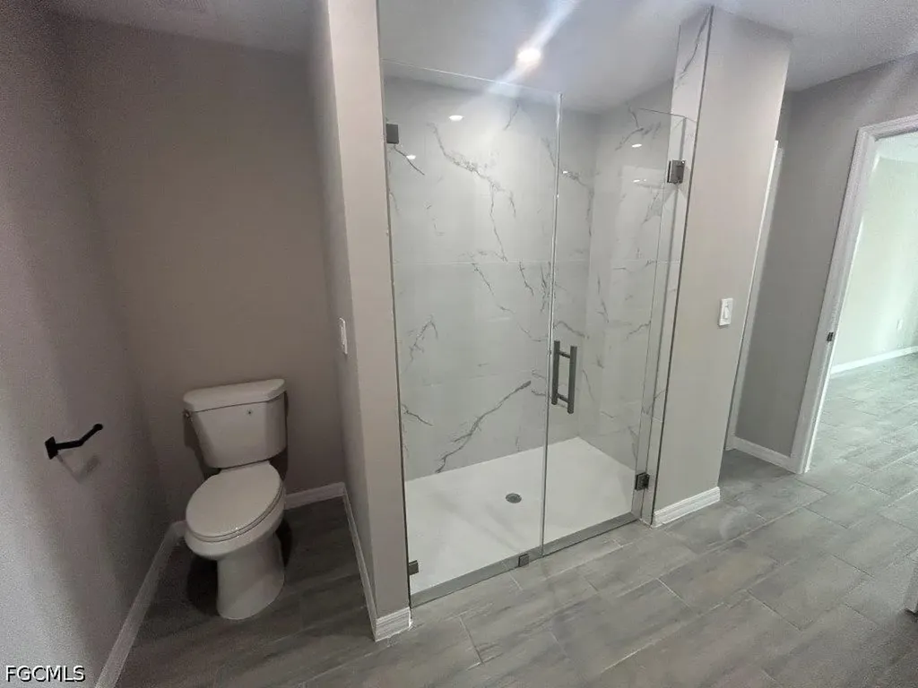 1312 NE 1st Place Cape Coral FL 33909