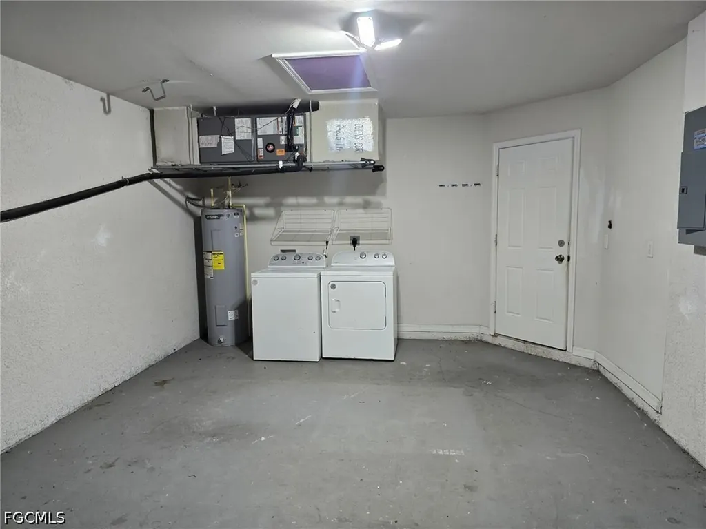 2003 Chiquita Boulevard S Cape Coral FL 33991
