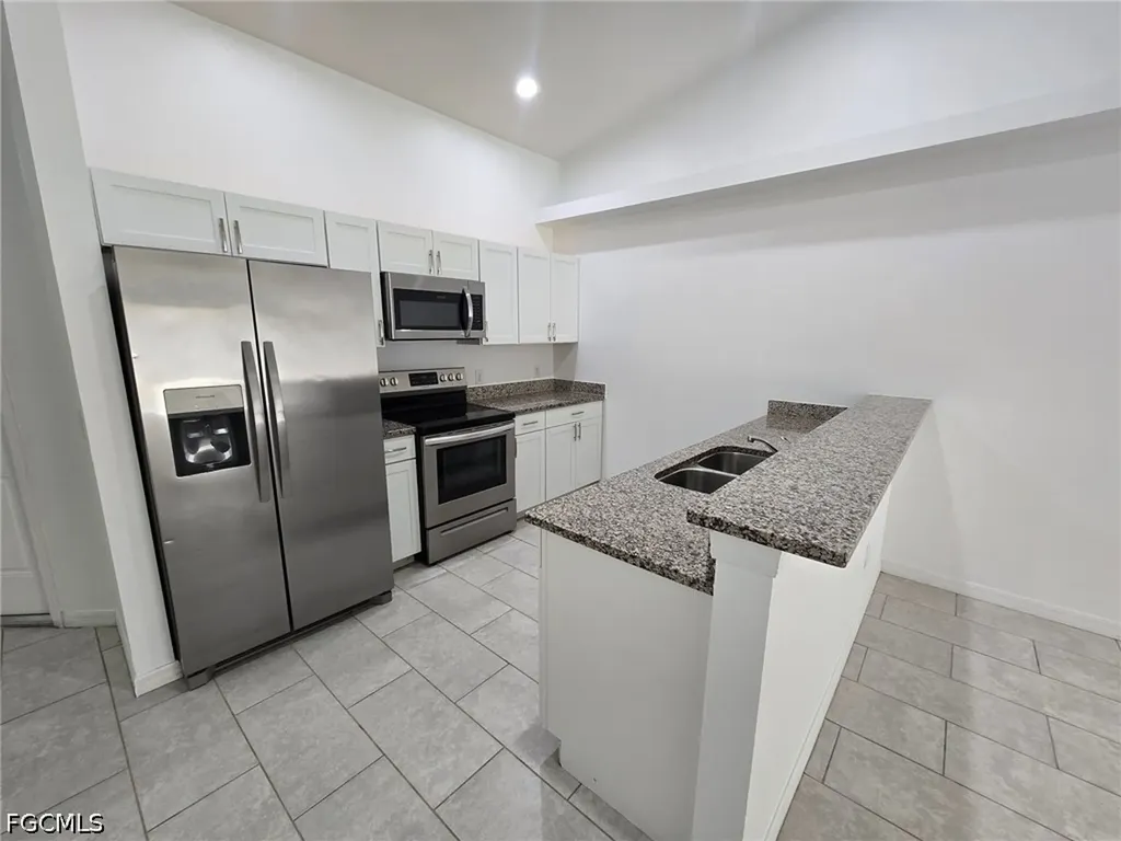 2003 Chiquita Boulevard S Cape Coral FL 33991