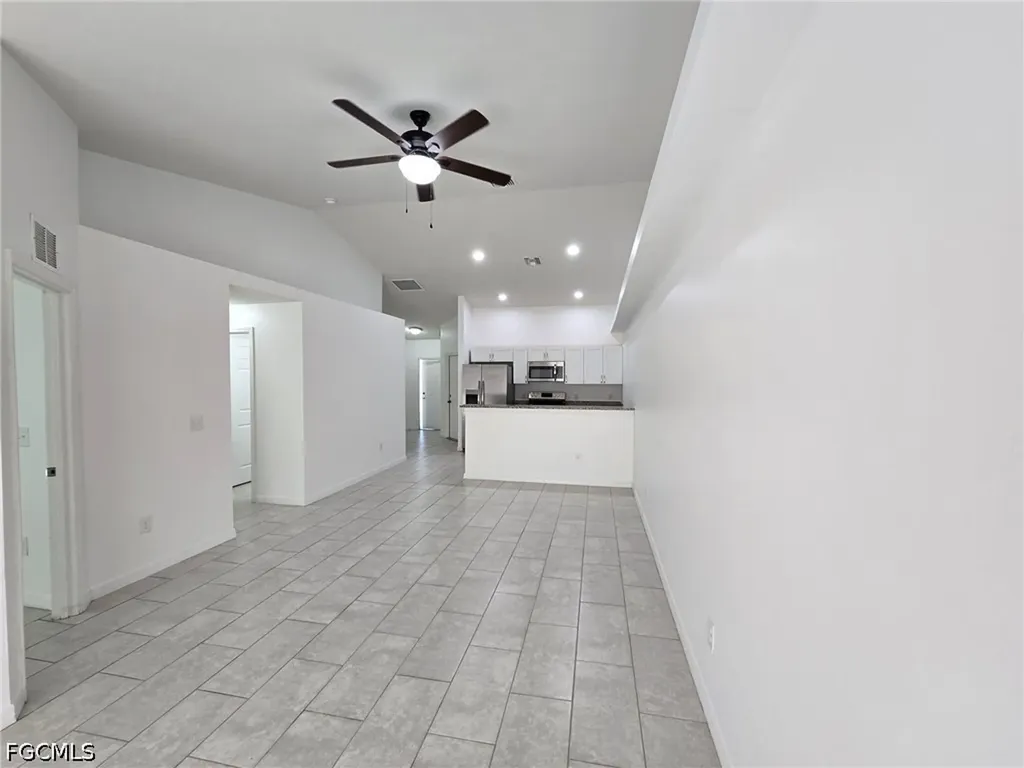 2003 Chiquita Boulevard S Cape Coral FL 33991