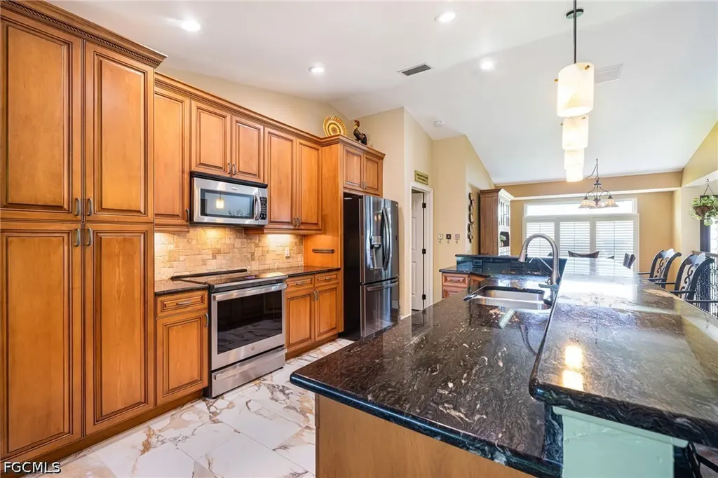 6037 Birnam Wood Lane Fort Myers FL 33908