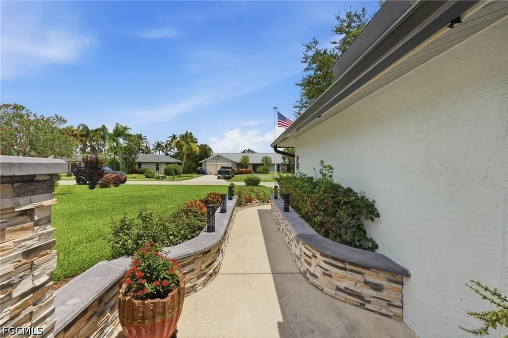 6037 Birnam Wood Lane Fort Myers FL 33908