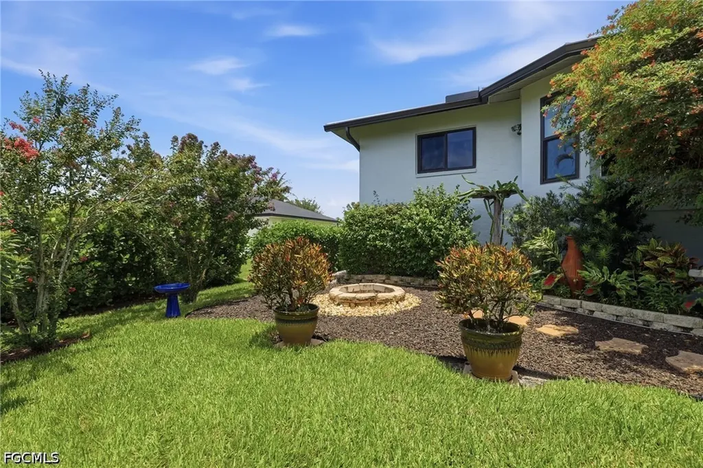6037 Birnam Wood Lane Fort Myers FL 33908