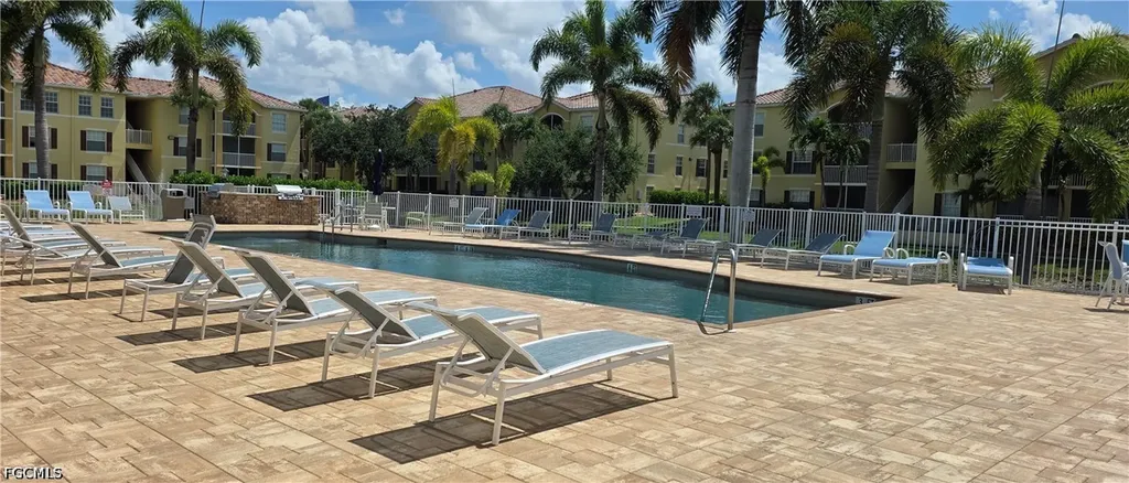 4135 Residence Drive Fort Myers FL 33901