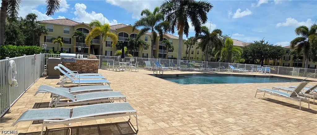 4135 Residence Drive Fort Myers FL 33901