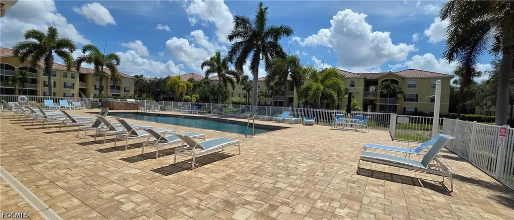 4135 Residence Drive Fort Myers FL 33901
