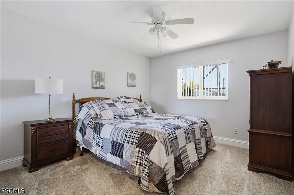 430 SW 44th Terrace Cape Coral FL 33914