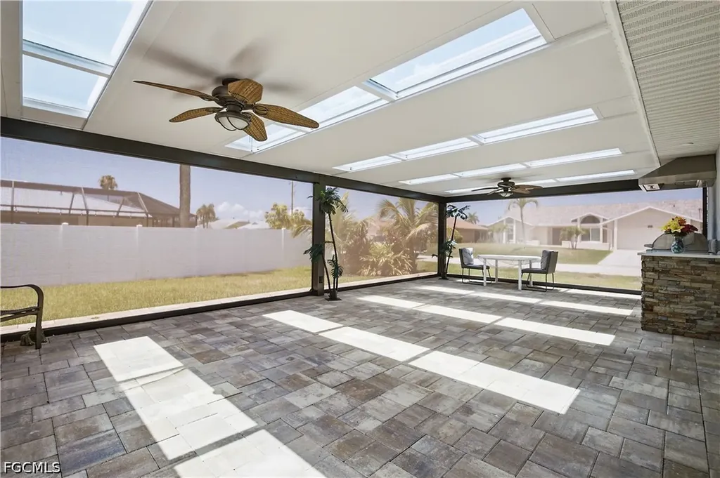 430 SW 44th Terrace Cape Coral FL 33914