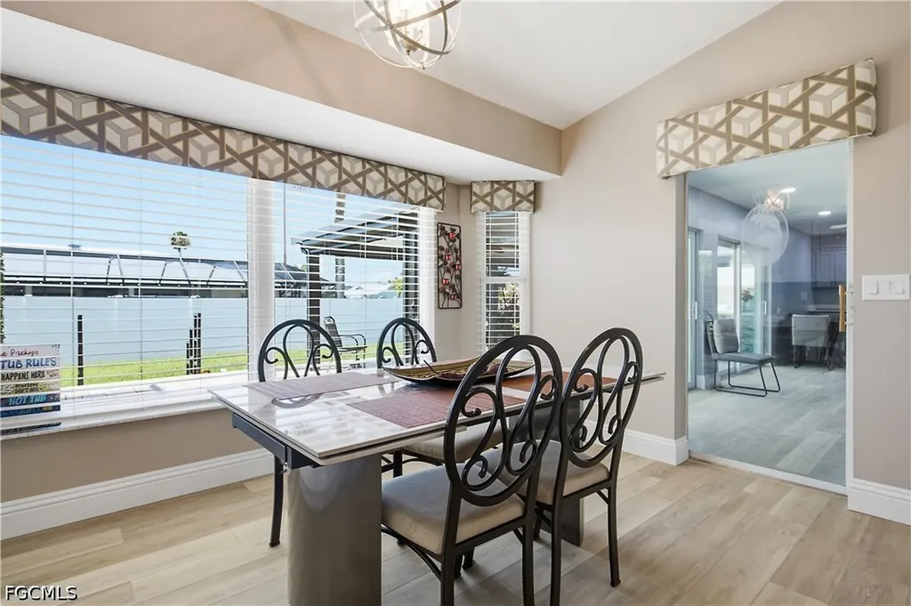 430 SW 44th Terrace Cape Coral FL 33914