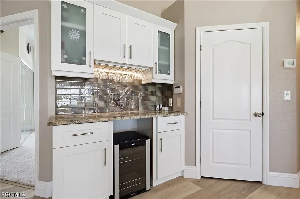 430 SW 44th Terrace Cape Coral FL 33914