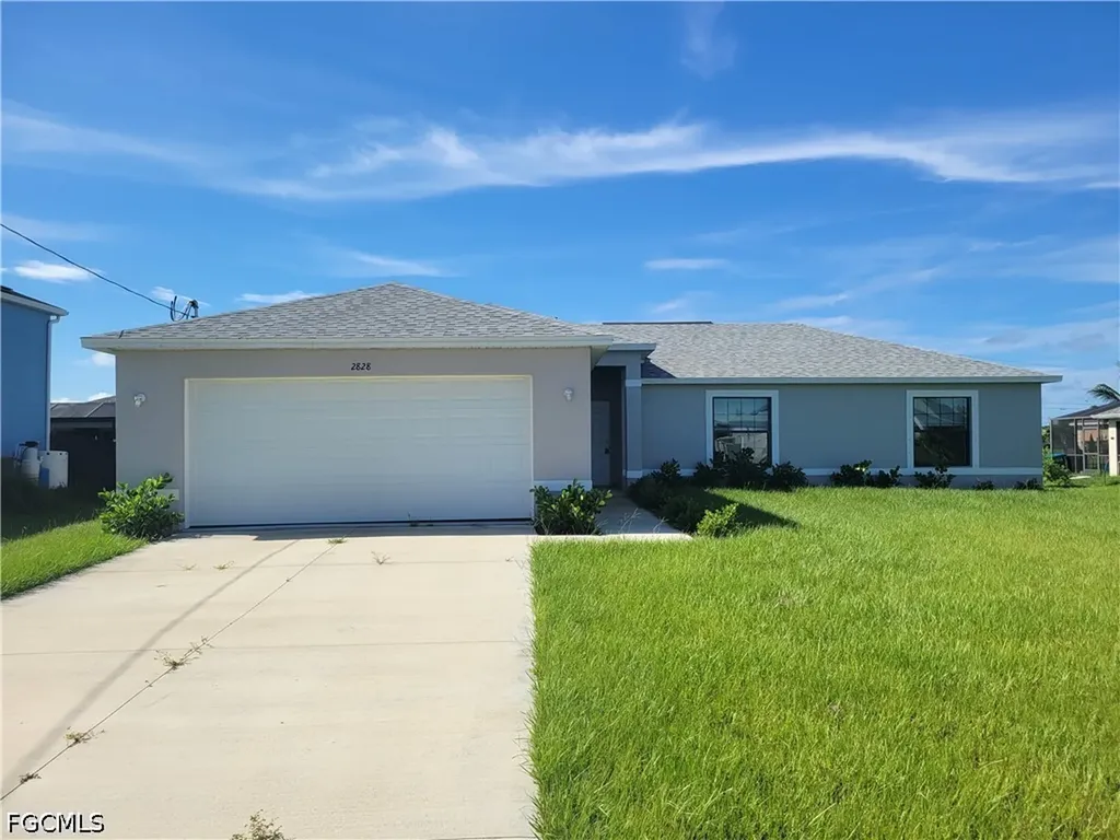 1105 NE 6th Place Cape Coral FL 33909