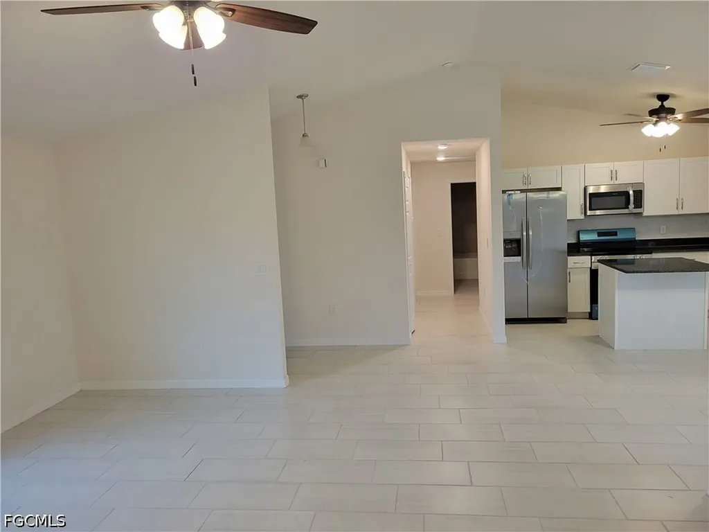 1105 NE 6th Place Cape Coral FL 33909