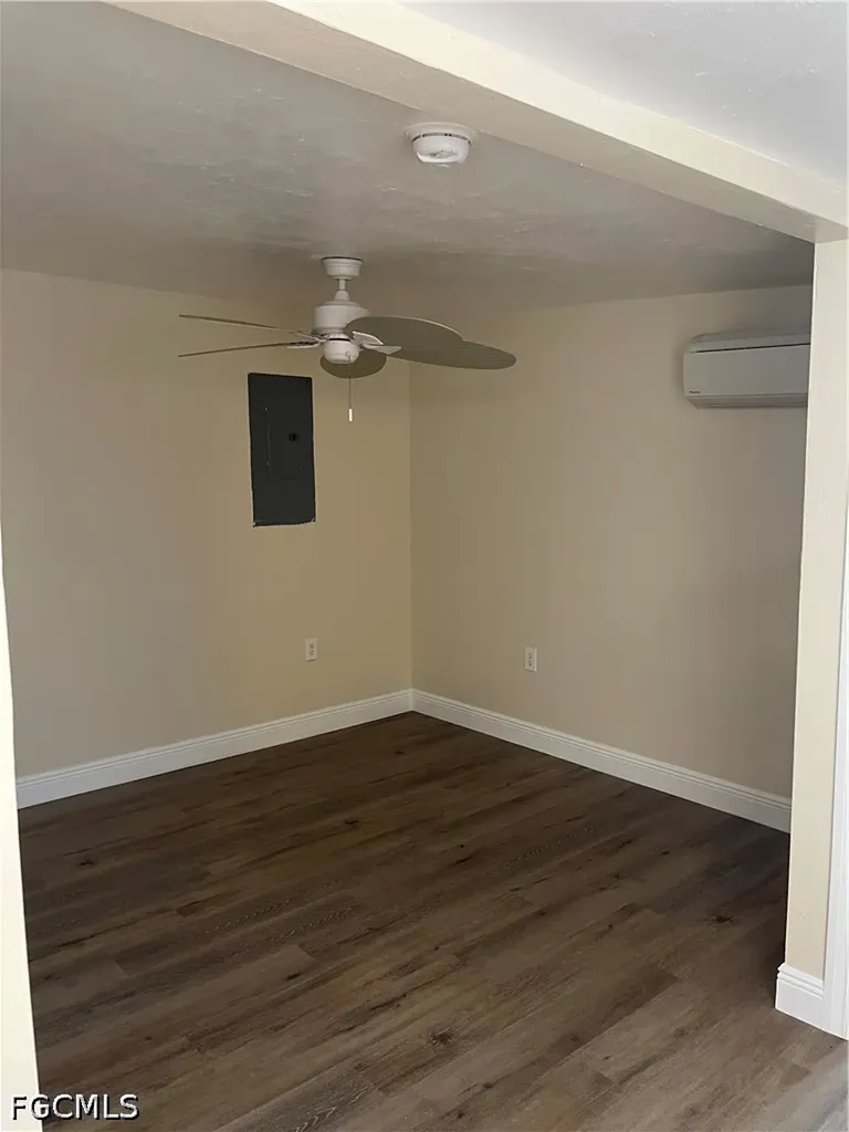 4874 Pine Island Road NW Matlacha FL 33993