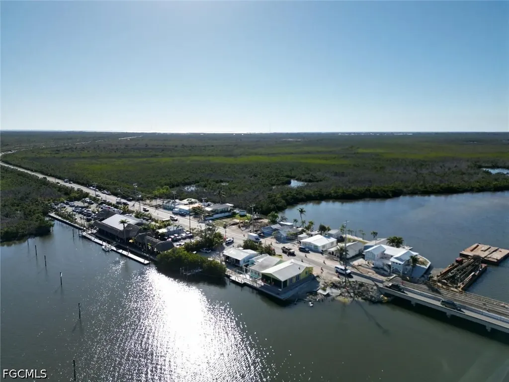 4874 Pine Island Road NW Matlacha FL 33993