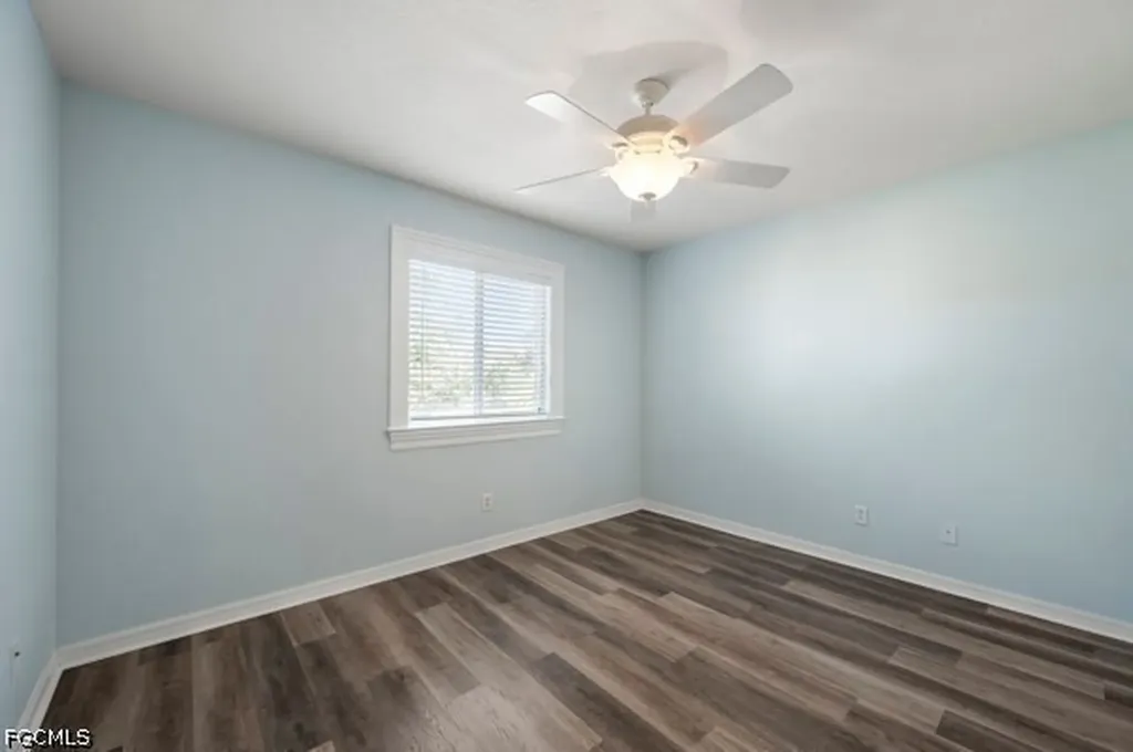 8490 Sumner Avenue Fort Myers FL 33908