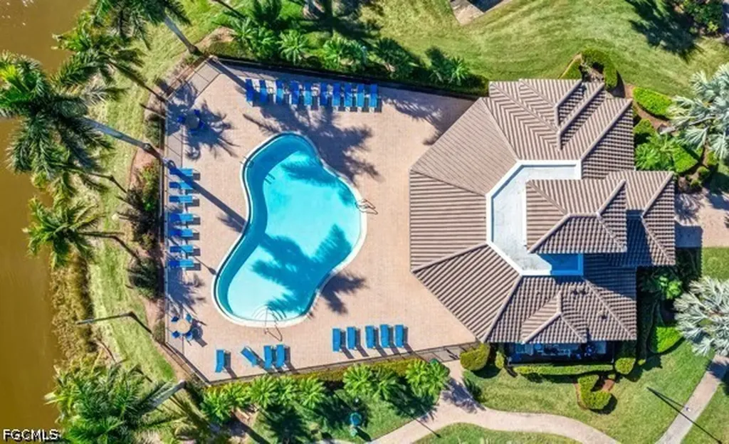 8490 Sumner Avenue Fort Myers FL 33908