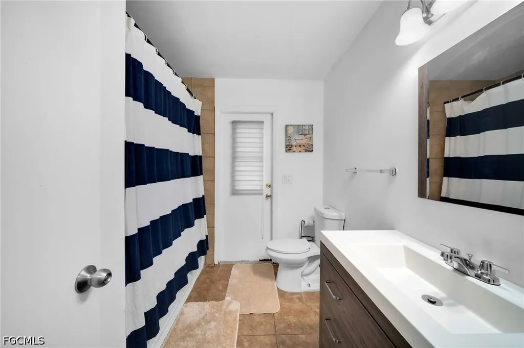 203 SE 16th Terrace Cape Coral FL 33990