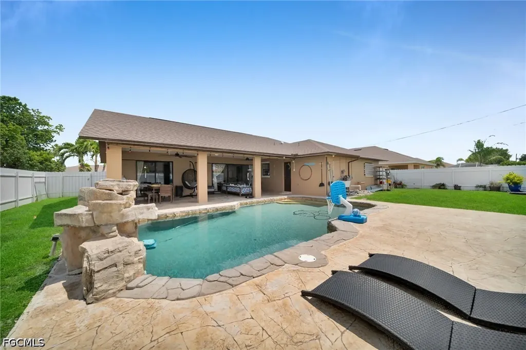 203 SE 16th Terrace Cape Coral FL 33990