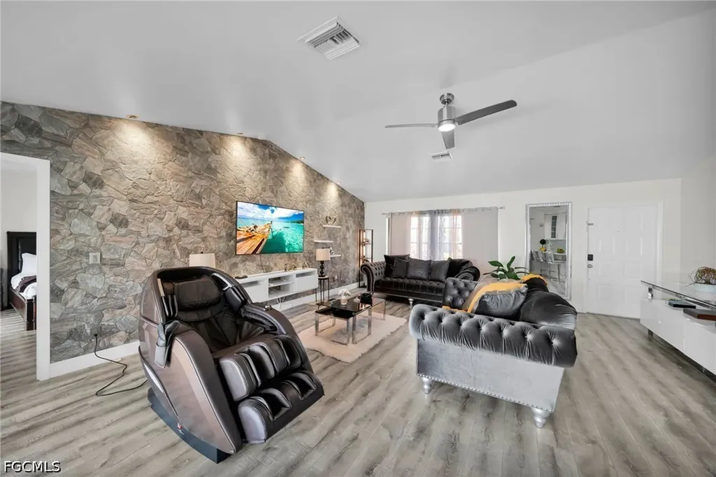 203 SE 16th Terrace Cape Coral FL 33990