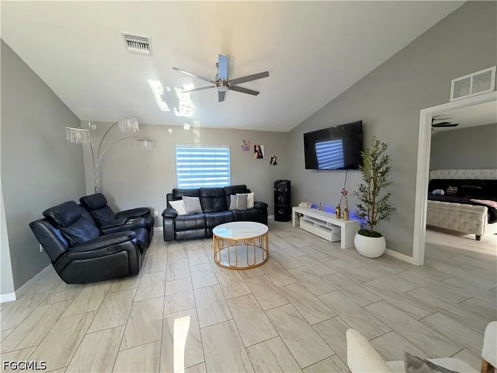 100 NW 13th Place Cape Coral FL 33993
